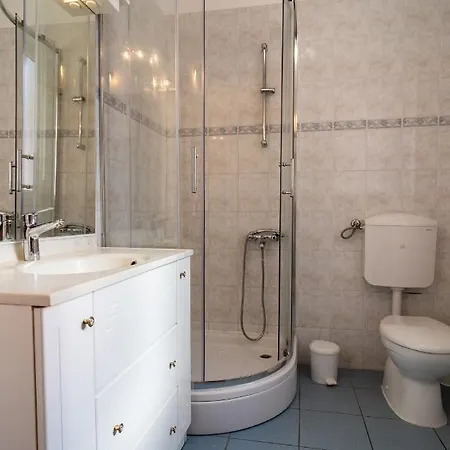 Lovely Dunia Apartment Pula