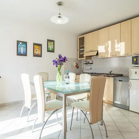 Apartment Lovely Dunia *