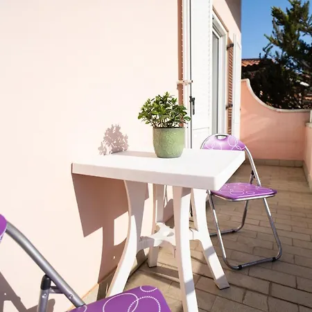 Lovely Dunia Apartment